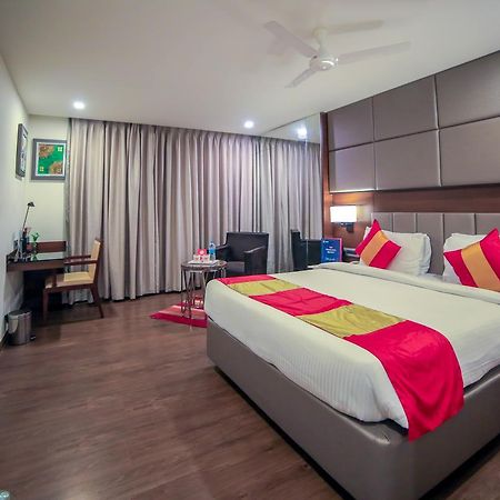 Oyo 6472 Hotel Metropolitan Mohammadnagar Экстерьер фото