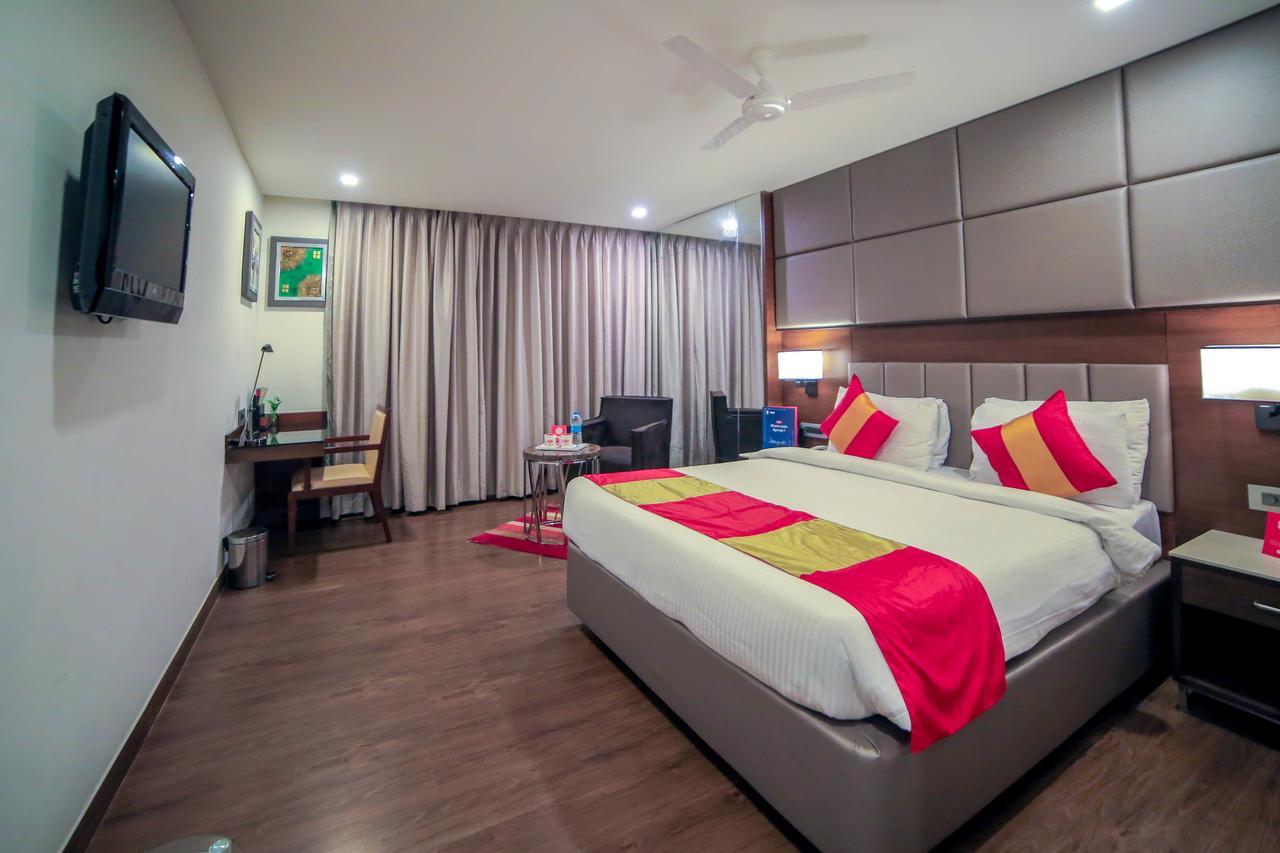 Oyo 6472 Hotel Metropolitan Mohammadnagar Экстерьер фото
